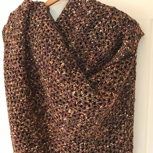 ST JOHN SPORT CHESTNUT SHAWL - Picture 12 of 12
